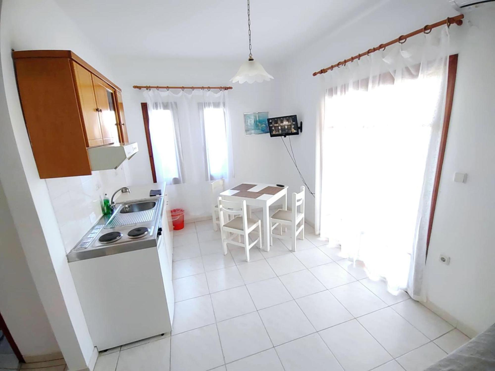 Captain Michalis Apartments Galatás Esterno foto